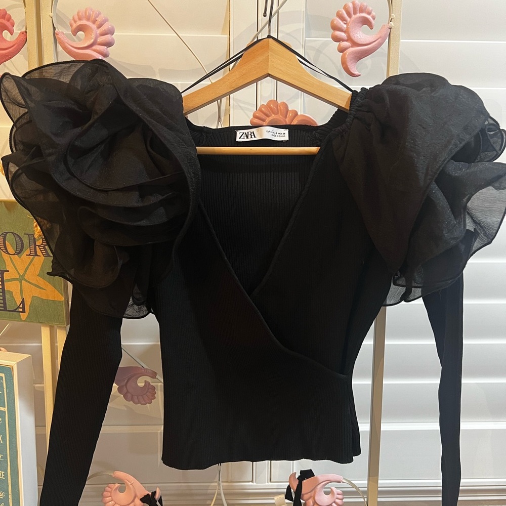 Zara Black Puff Sleeve Blouse